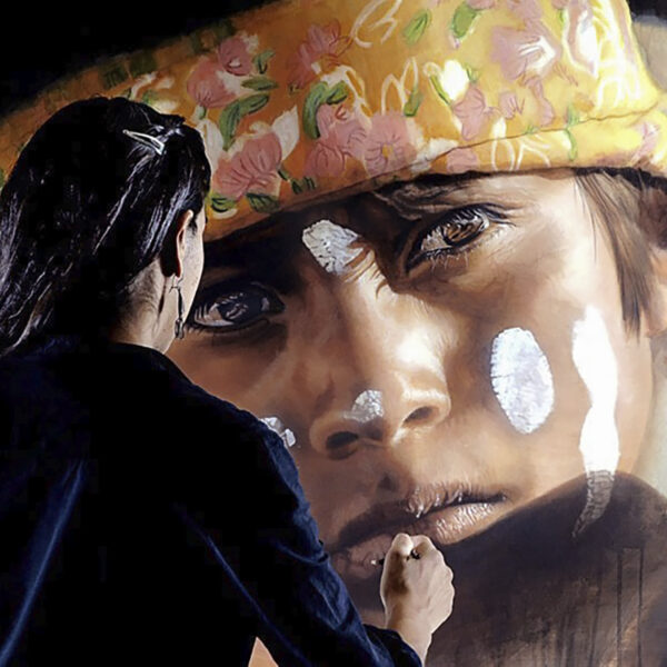 Patricia Guzmán pintando Purificación, acrílico, 80 x 120 cms