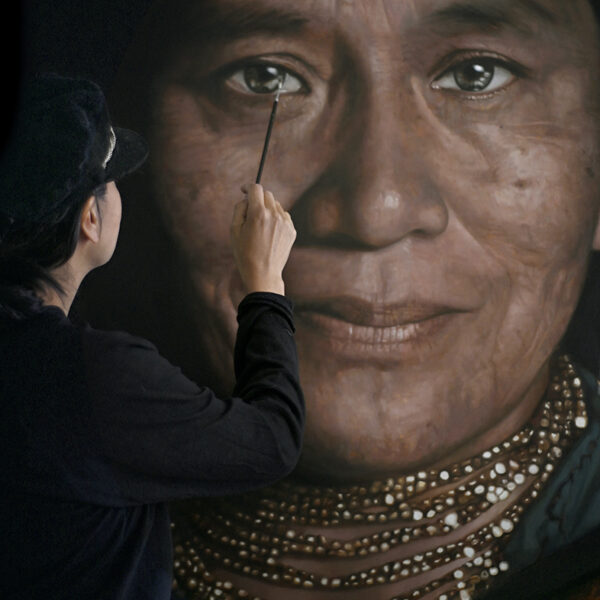 Pintando, óleo, 160 x 110 cms.